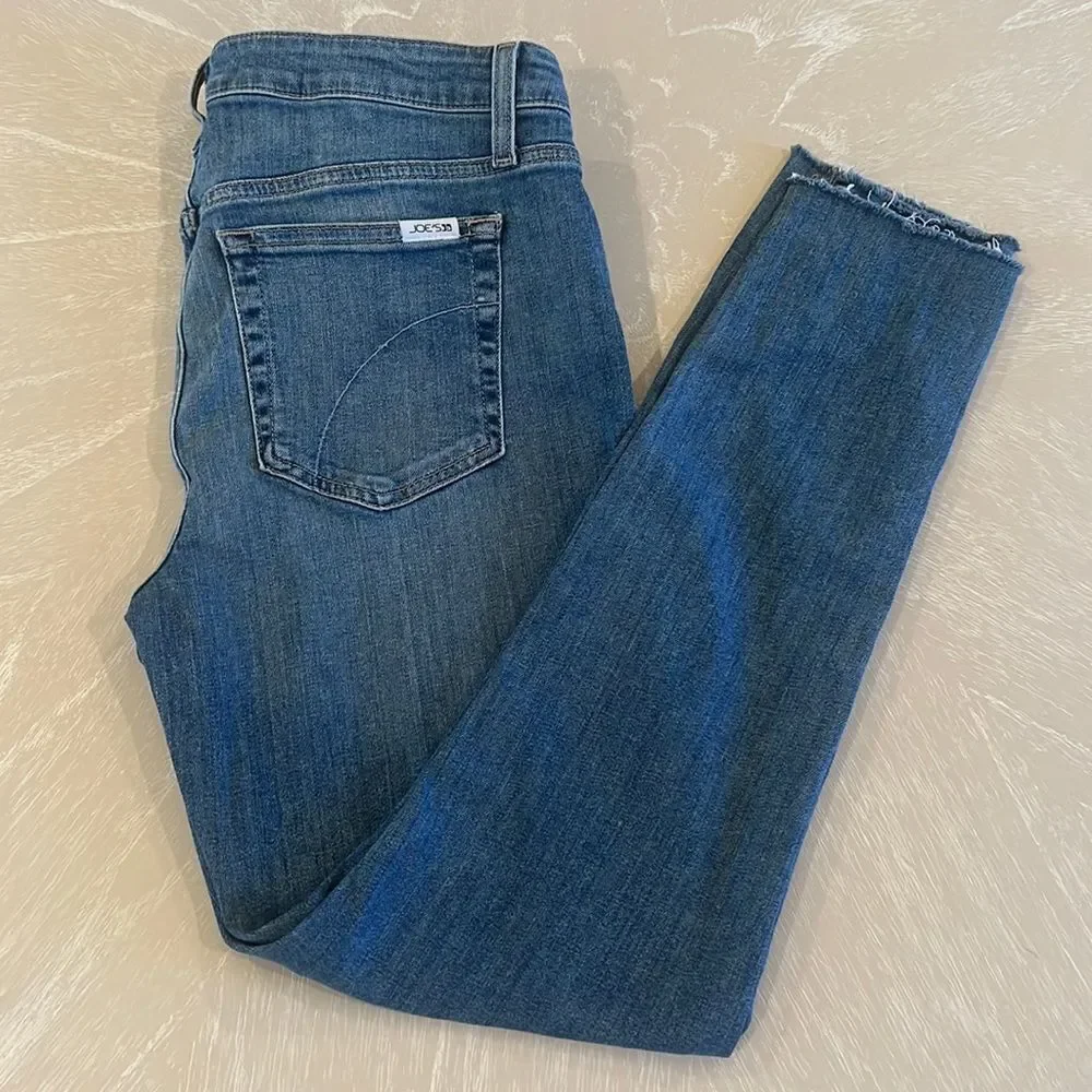 Joe’s Skinny Ankle Stretchy Jeans Size 31